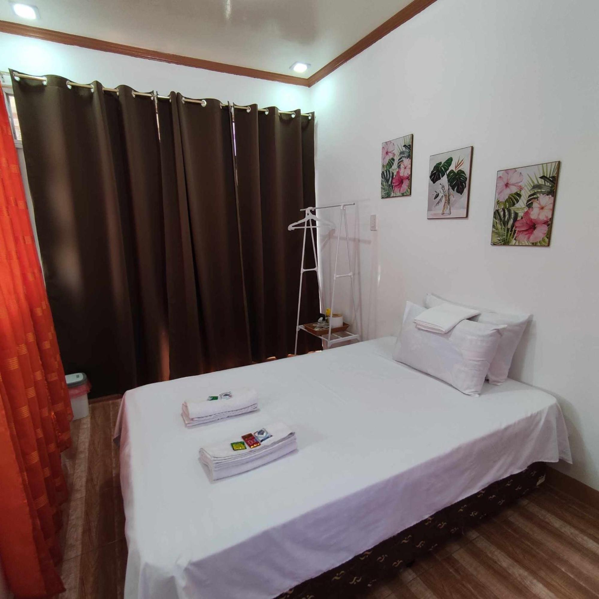Zia Homestay Burgos  Pokoj fotografie