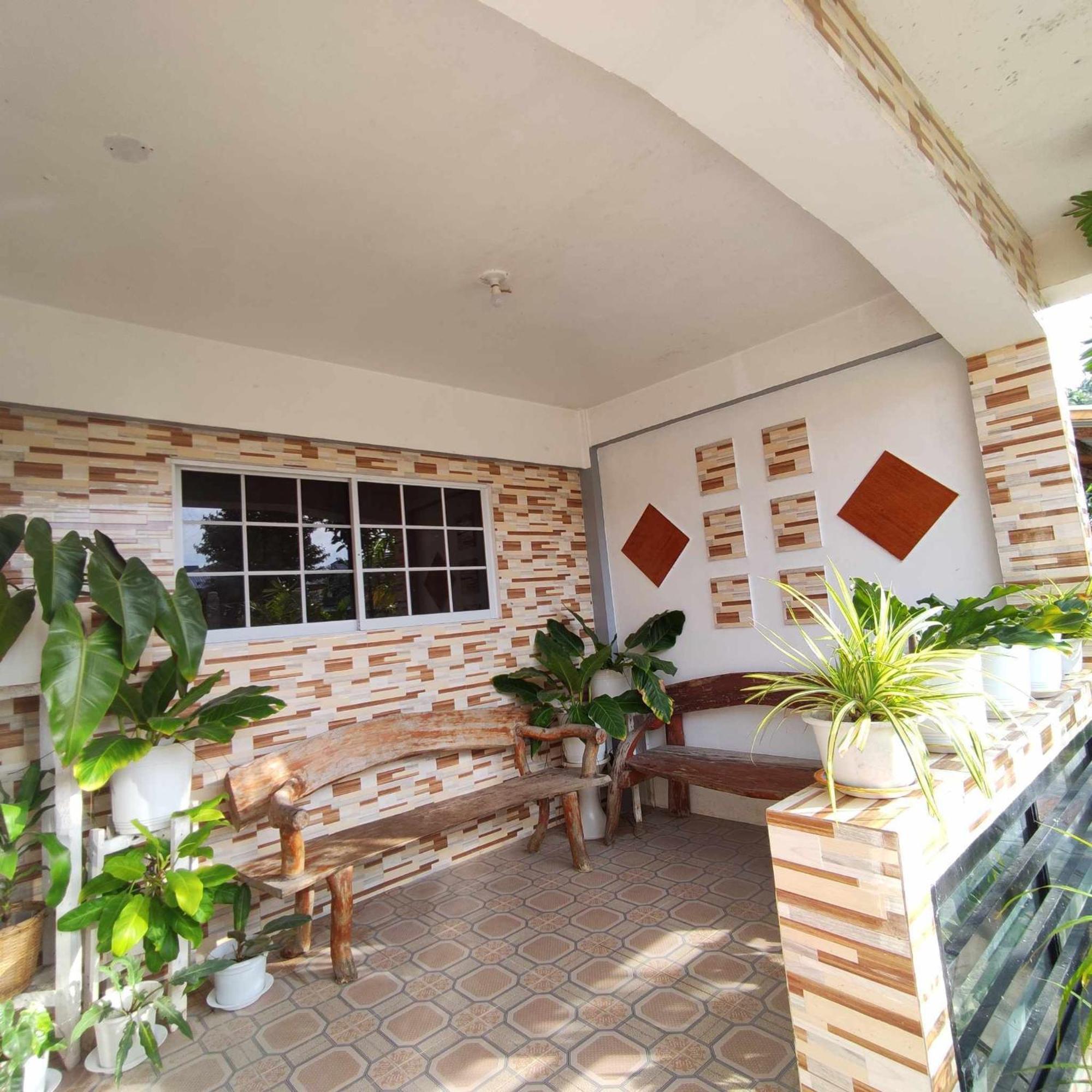 Zia Homestay Burgos  Exteriér fotografie