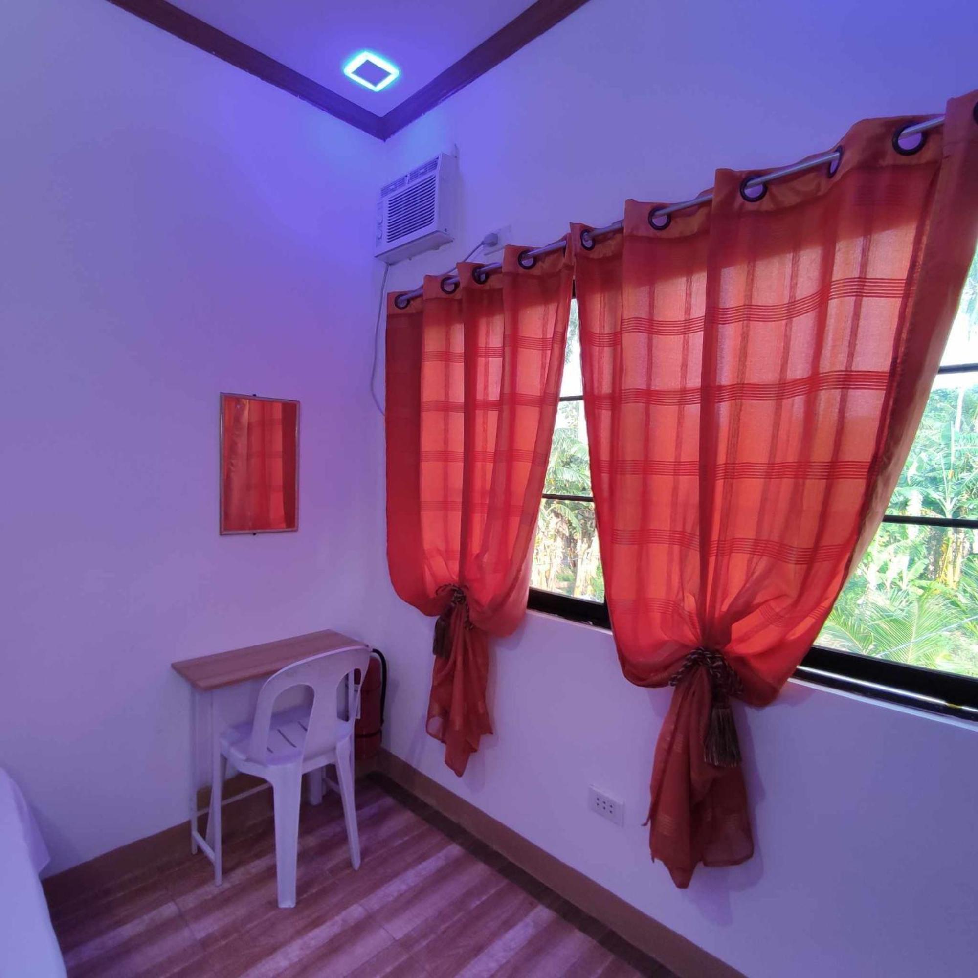 Zia Homestay Burgos  Exteriér fotografie