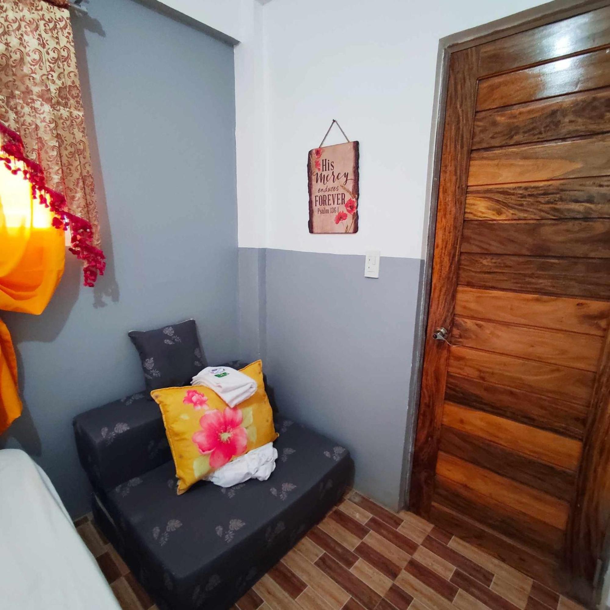 Zia Homestay Burgos  Exteriér fotografie
